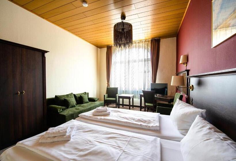 Номер Стандарт, Frankischer Hof