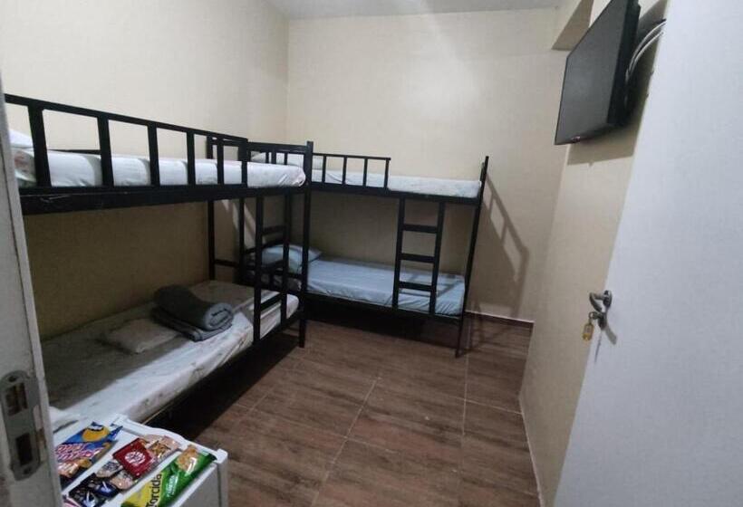 패밀리 스위트, Hostel Aeroporto