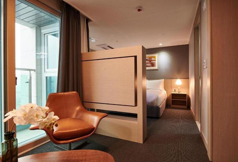 Номер Deluxe, New Raon Stay