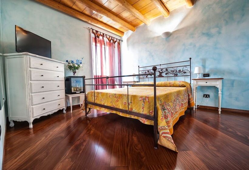 Номер Стандарт Вид на Бассейн, Villa Pace
