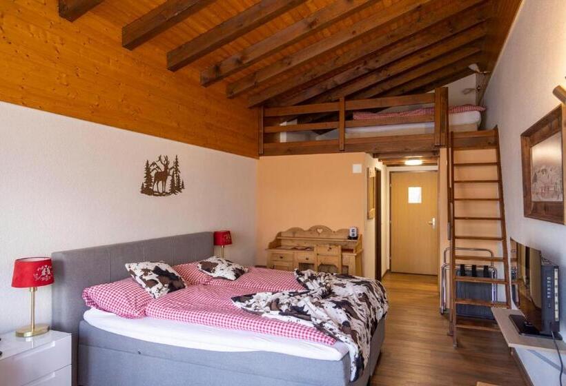 Полулюкс с Балконом, Chalet Hotel Beau Site