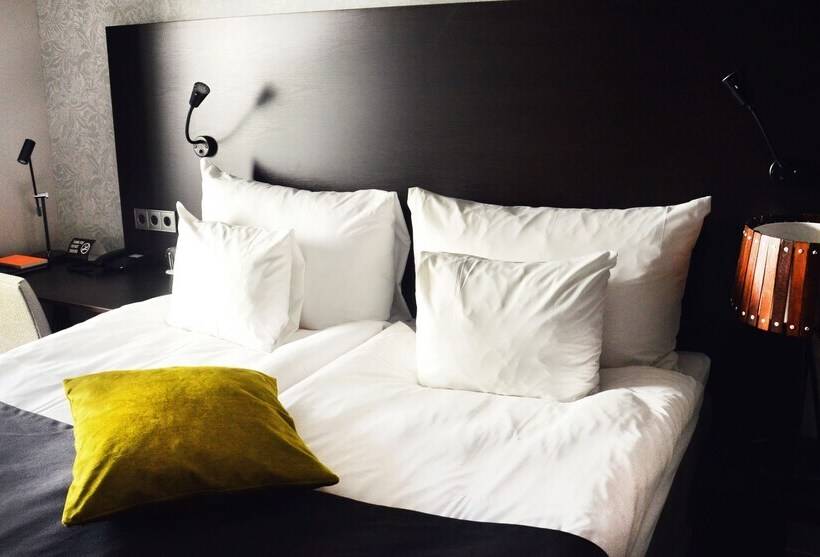 Номер Стандарт, Clarion Collection Hotel Plaza