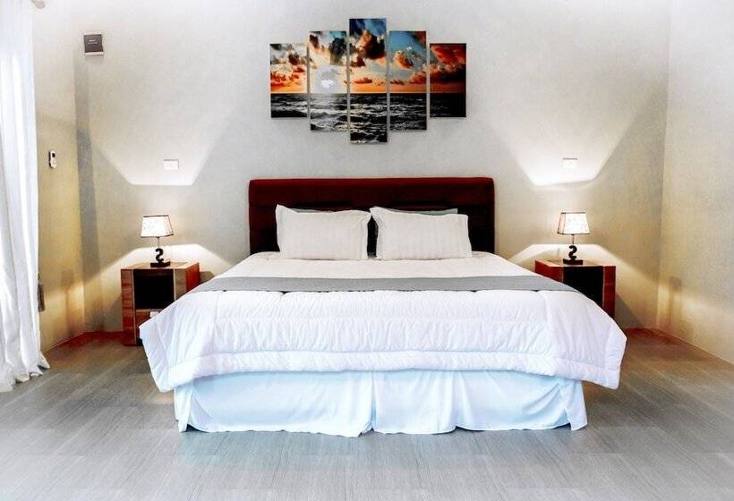 Бунгало Deluxe, The Hawk's Nest Resort