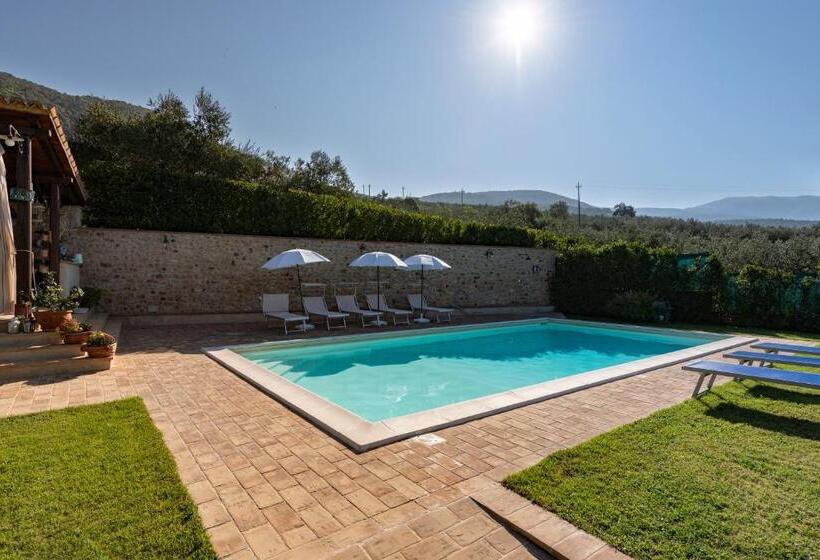 Трехместный Номер Deluxe, Agriturismo Monte Cologna