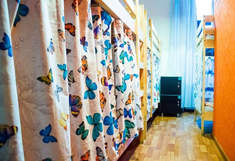 이코노미 트리플 룸, U Hostel