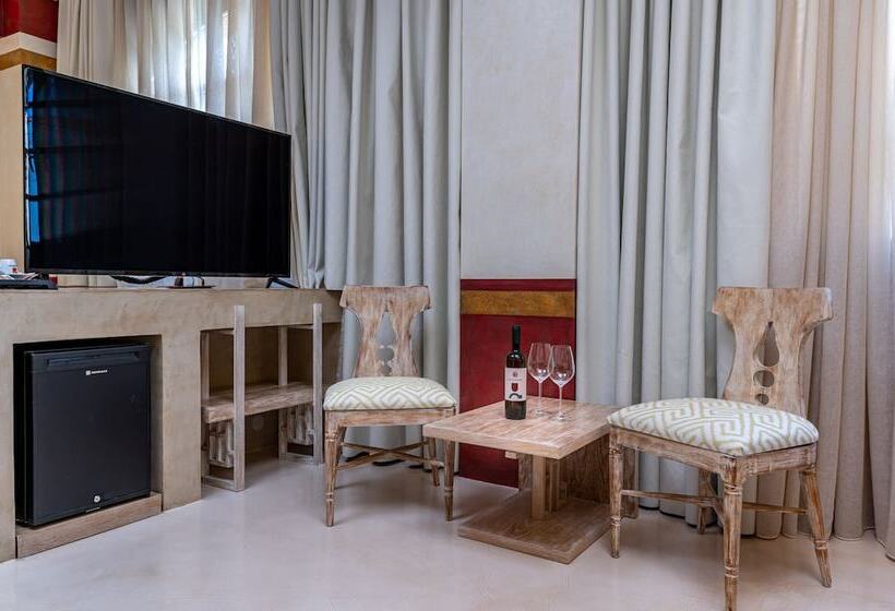Люкс Superior, 10gr Boutique Hotel & Wine Bar