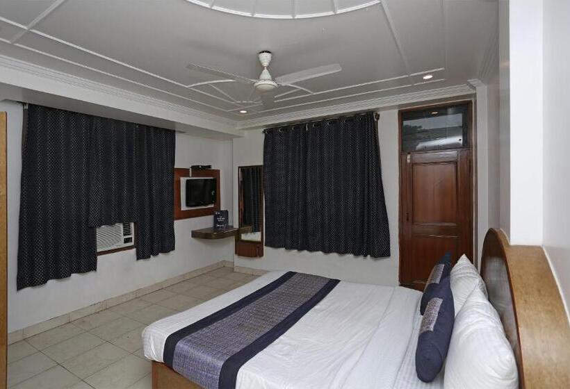 اتاق کلاسیک سه تخته, O Rachna Tourist Lodge