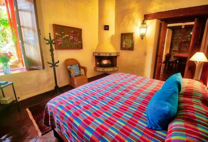 キングサイズベッドのデラックススイート, Casa Encantada