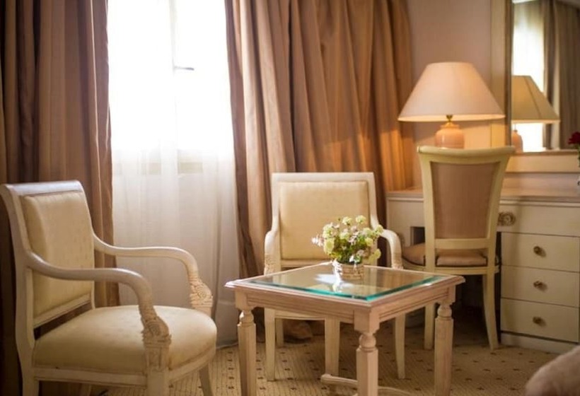 Triple Room Sea View, Amir Palace