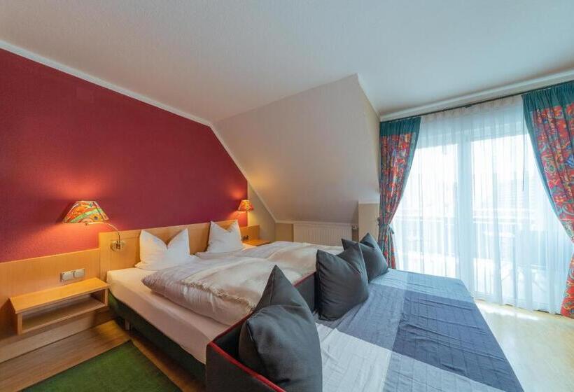 Номер Стандарт Трехместный, Wirtshaus & Hotel Zur Alten Brauerei Zapf
