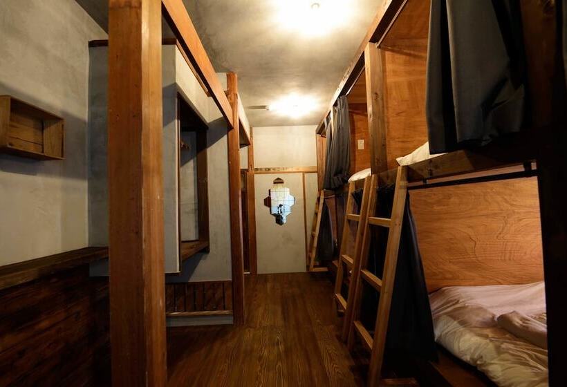 공동 객실, Irori Guest House Tenmaku