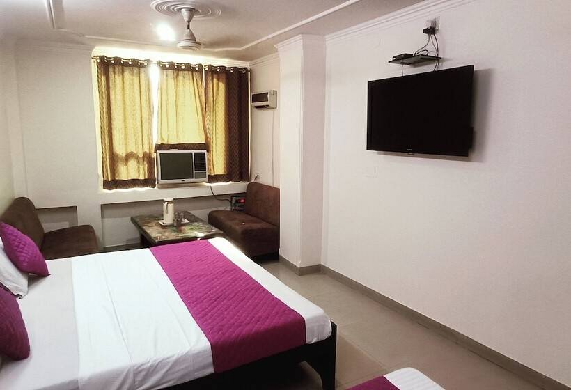 Номер Deluxe, Jigyasa By Mayda Hospitality Pvt. Ltd