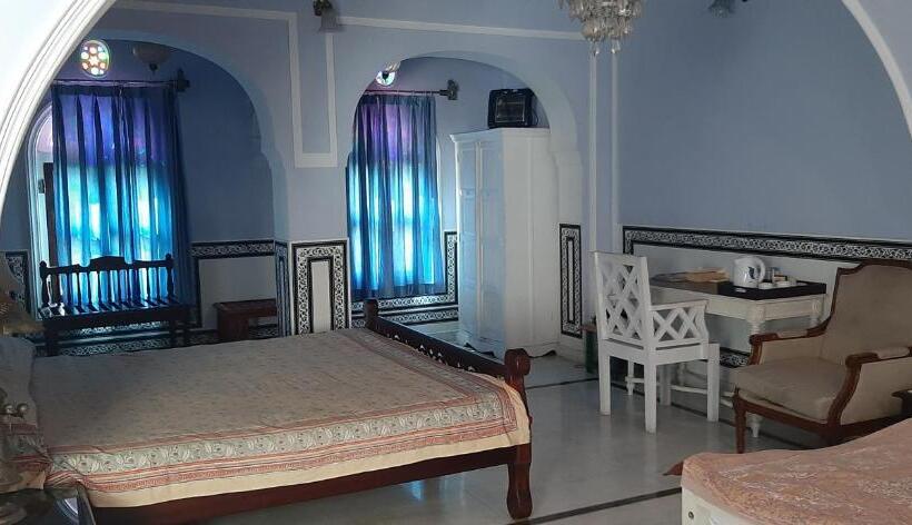 اتاق لوکس, Saba Haveli