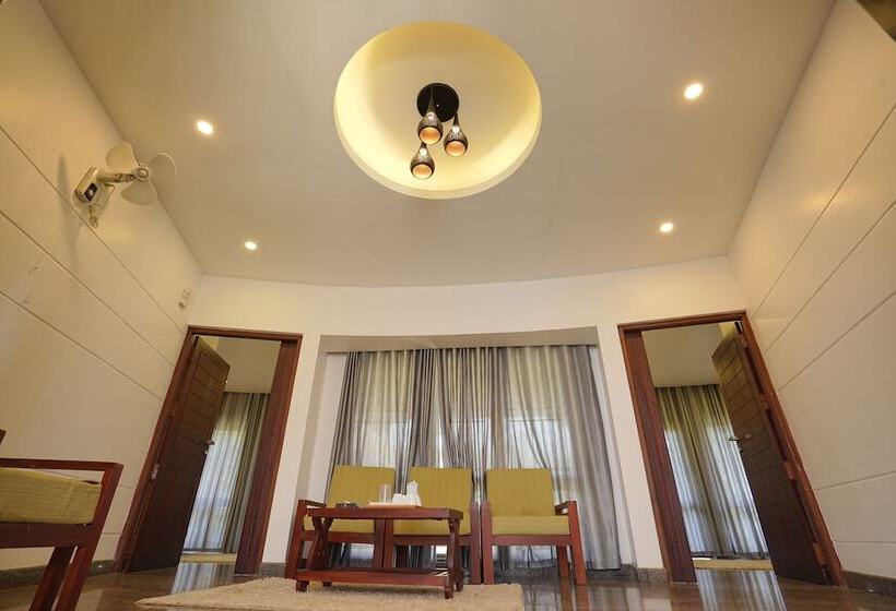 Апартаменты Executive 1 Спальня, Mayookham Resorts