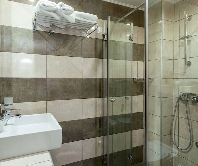 Трехместный Номер Стандарт с Видом, Oriana   Adults Only