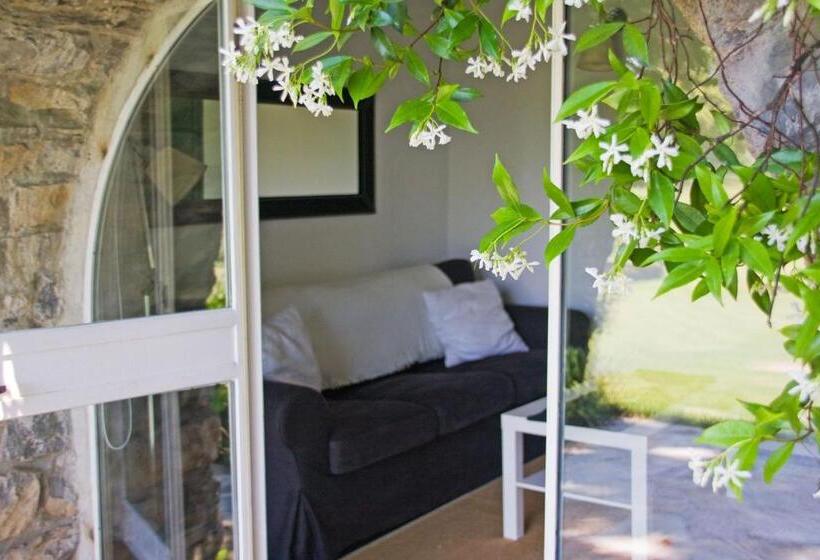 Апартаменты 2 Спальни, Agriturismo Castello Di Vezio