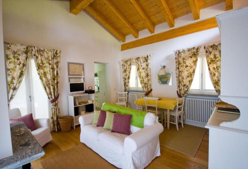 Дом 1 Спальня, Agriturismo Castello Di Vezio