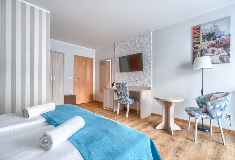 Четырехместный Номер Стандарт, Villa Atlantis