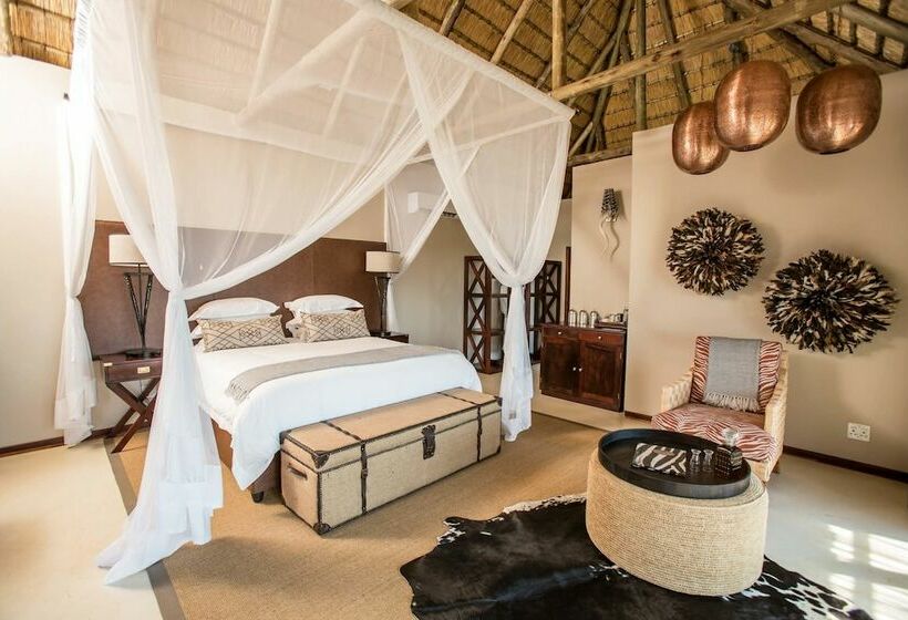 Президентский Люкс, Umzolozolo Private Safari Lodge & Spa
