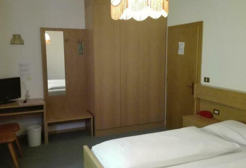 Номер Стандарт, Garni Astor