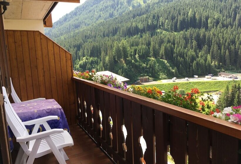 Номер Стандарт с Балконом, Garni Astor