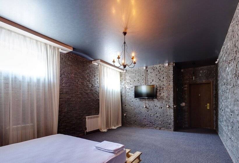 Люкс, Marton Boutique And Spa