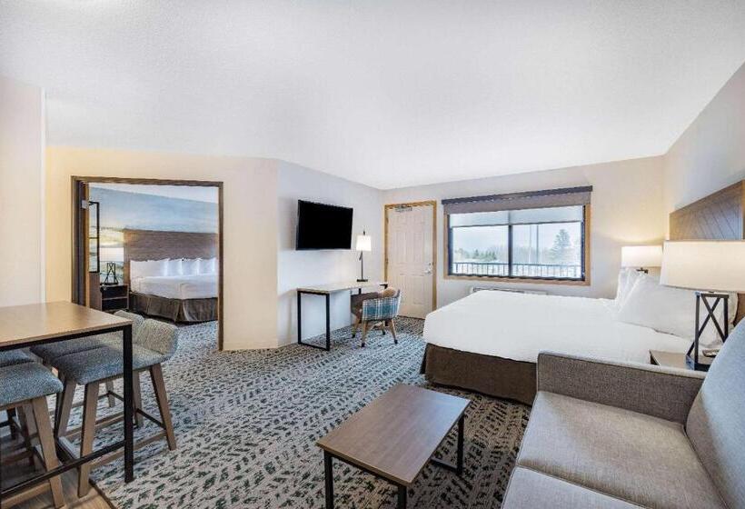 Люкс Deluxe Кровать Кинг, Americinn By Wyndham Duluth South Proctor Black Woods Event Ctr