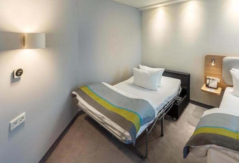 스탠다드 룸 퀸사이즈 침대, Holiday Inn Express   Erlangen, An Ihg