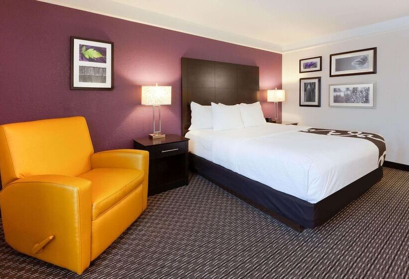 豪华房间, La Quinta By Wyndham Detroit Utica