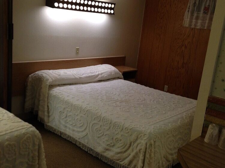 Номер Стандарт Трехместный, Siesta Motel