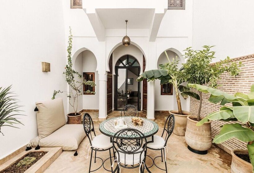 Suite Presidencial, Riad Nayanour