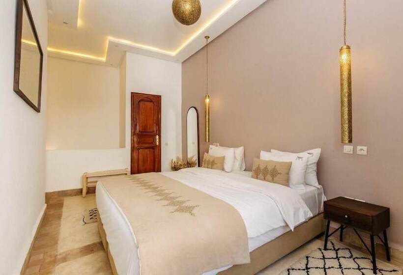 Suite Presidencial, Riad Nayanour