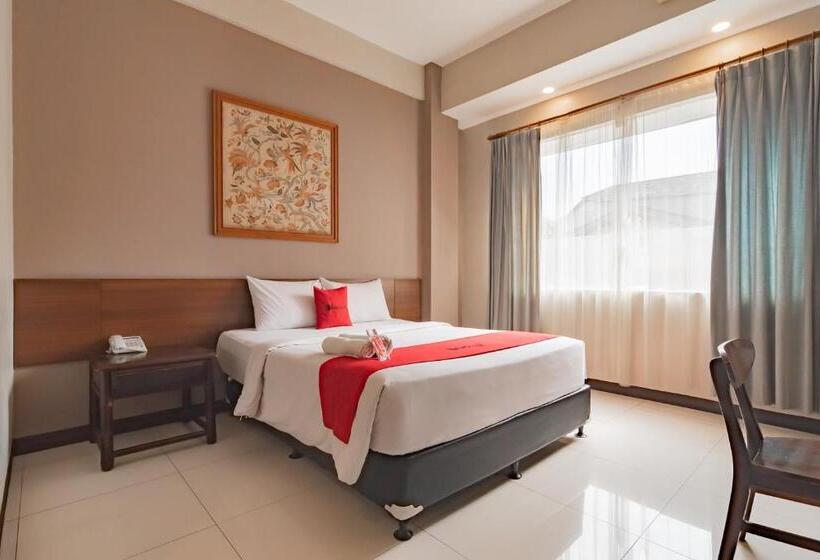 Номер Стандарт, Reddoorz Near Simpang Dago 2