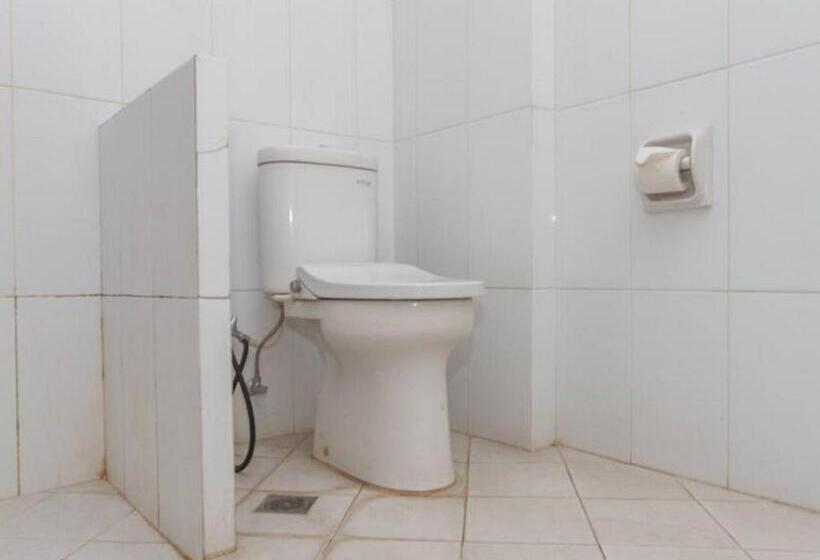 Семейный Номер, Reddoorz Near Simpang Dago 2