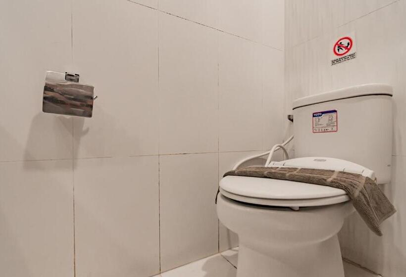 Семейный Номер, Reddoorz Near Simpang Dago 2