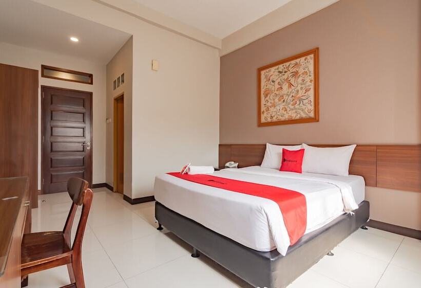 Номер Стандарт, Reddoorz Near Simpang Dago 2
