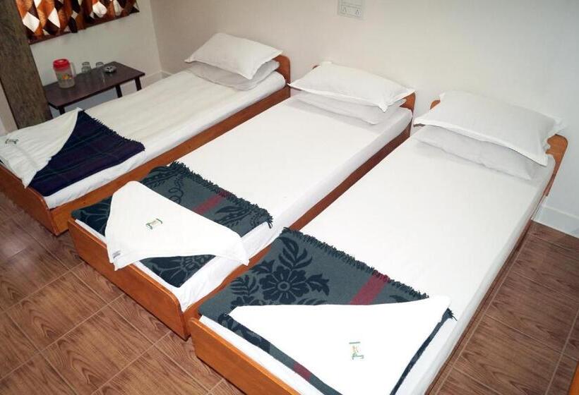 غرفة عائلية, Sri Kumara Lodge