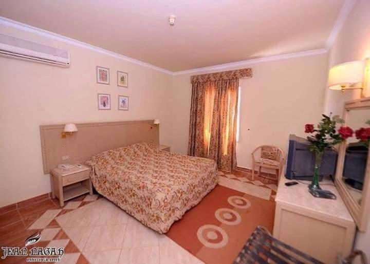 سوییت سوپریور با چشم‌انداز دریا, Royal Beach Resort Sudr