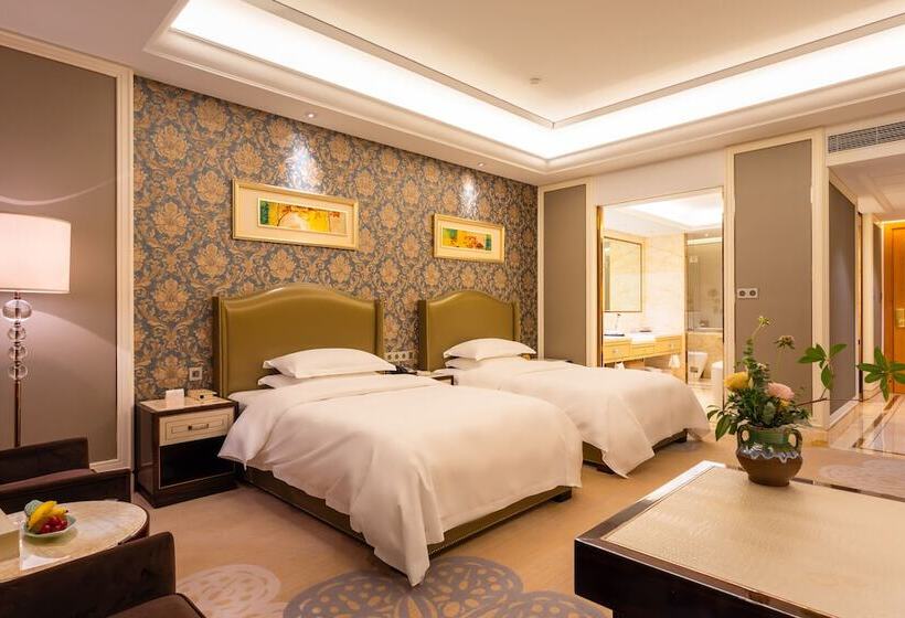 Номер Deluxe, Oriental Ventura
