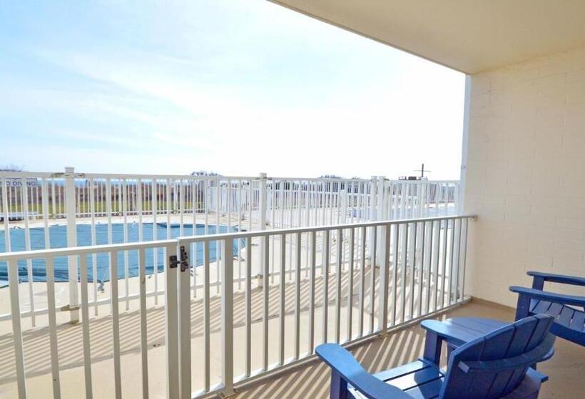 スタンダードインサイドビュールーム, Carousel Resort Hotel And Condominiums
