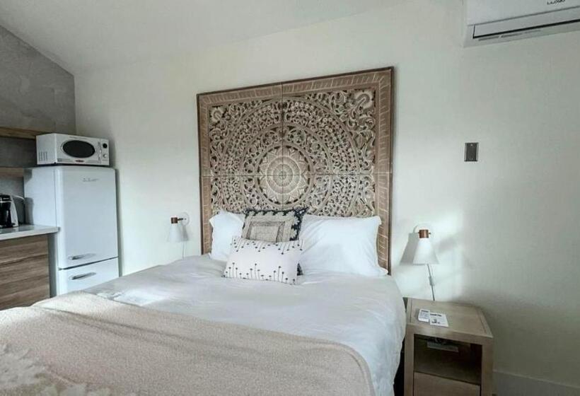 스탠다드 방갈로, Seahorse Beach Bungalows