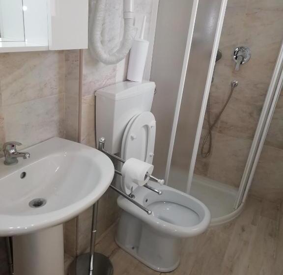 غرفة قياسية سرير مزدوج, Il Galeone