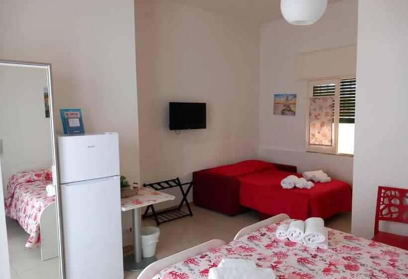 غرفة عائلية, Il Galeone