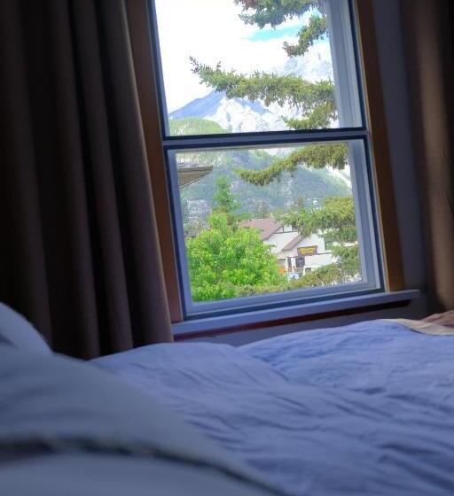 ファミリールーム, Riverfront Estate Bed&breakfast Banff
