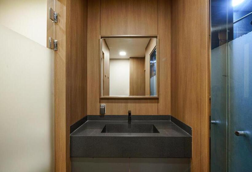 Quarto Deluxe Cama King, Mtm Family