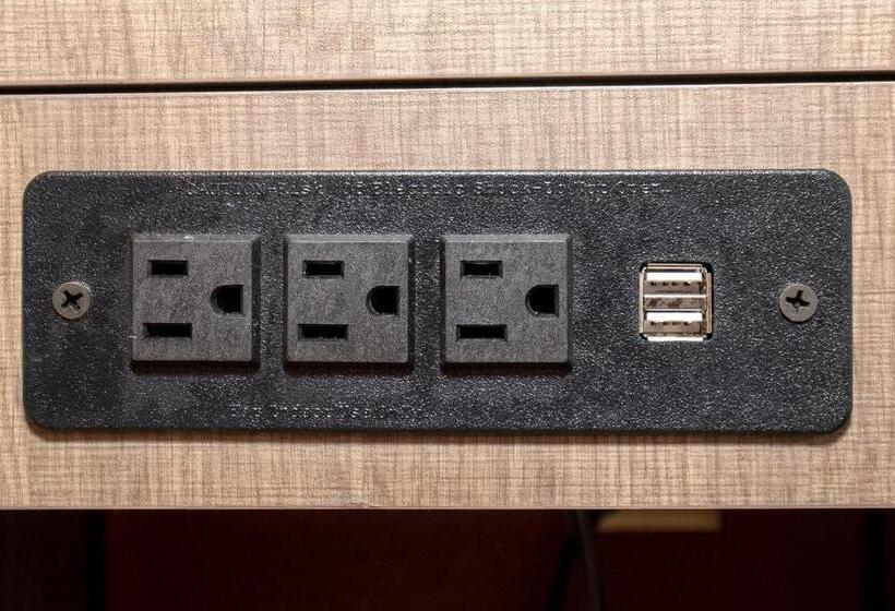 Номер Deluxe, Red Roof Inn Clifton Park