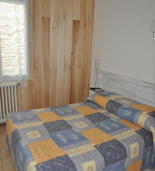 Номер Стандарт Вид на Реку, Auberge Des Platanes