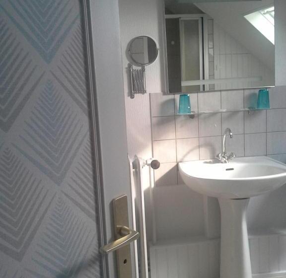 Номер Стандарт, Logis Hôtel Le Cor D Argent