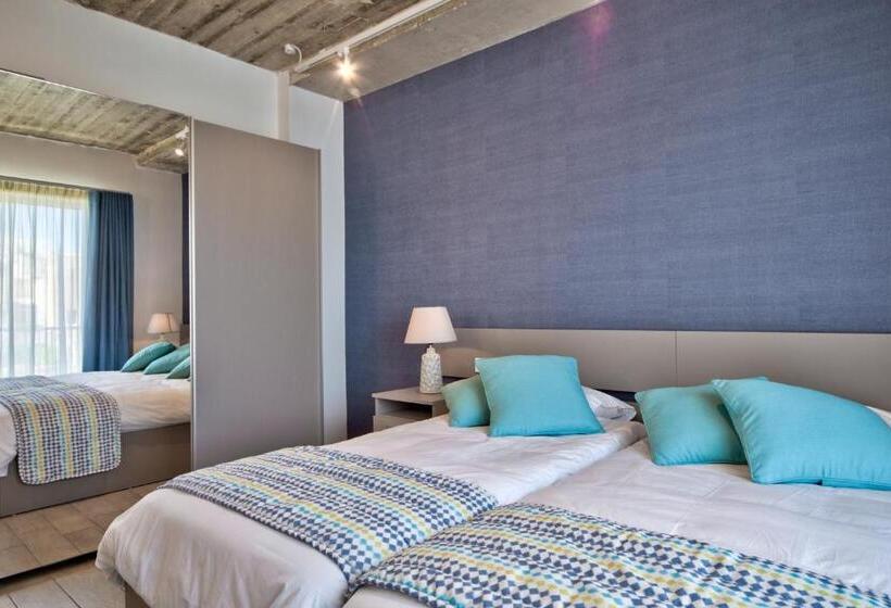 اتاق لوکس سه تخته, Cozy Rooms
