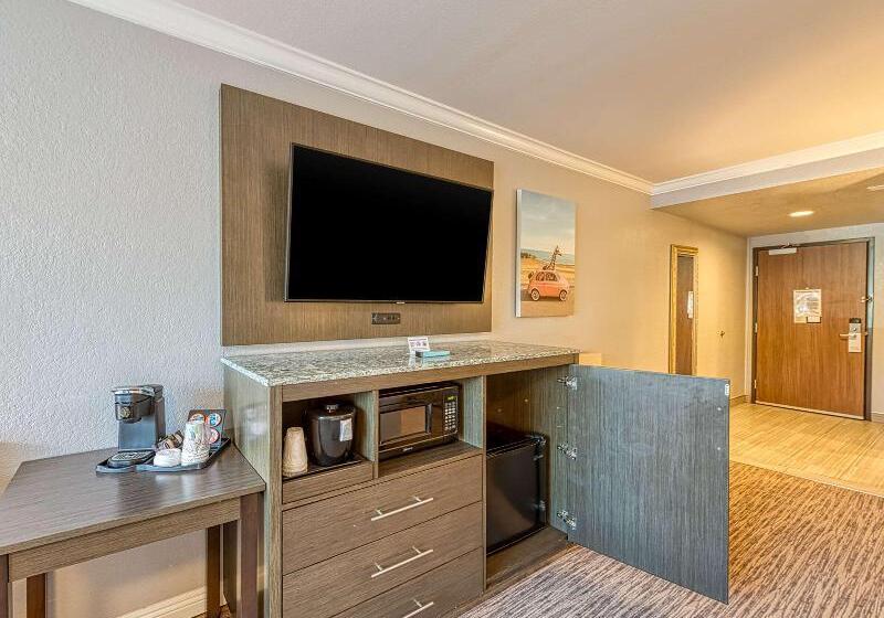 Номер Стандарт Кровать Кинг Адаптированный для Инвалидов, Amanzi Hotel, Ascend Hotel Collection